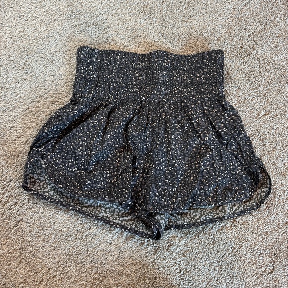 FP Movement by Free People. The Way Home Short Printed Leopard Size Small - Picture 4 of 6